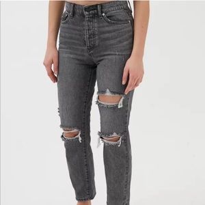 Urban Outfitters BDG Slim Straight Black Jeans Size 25